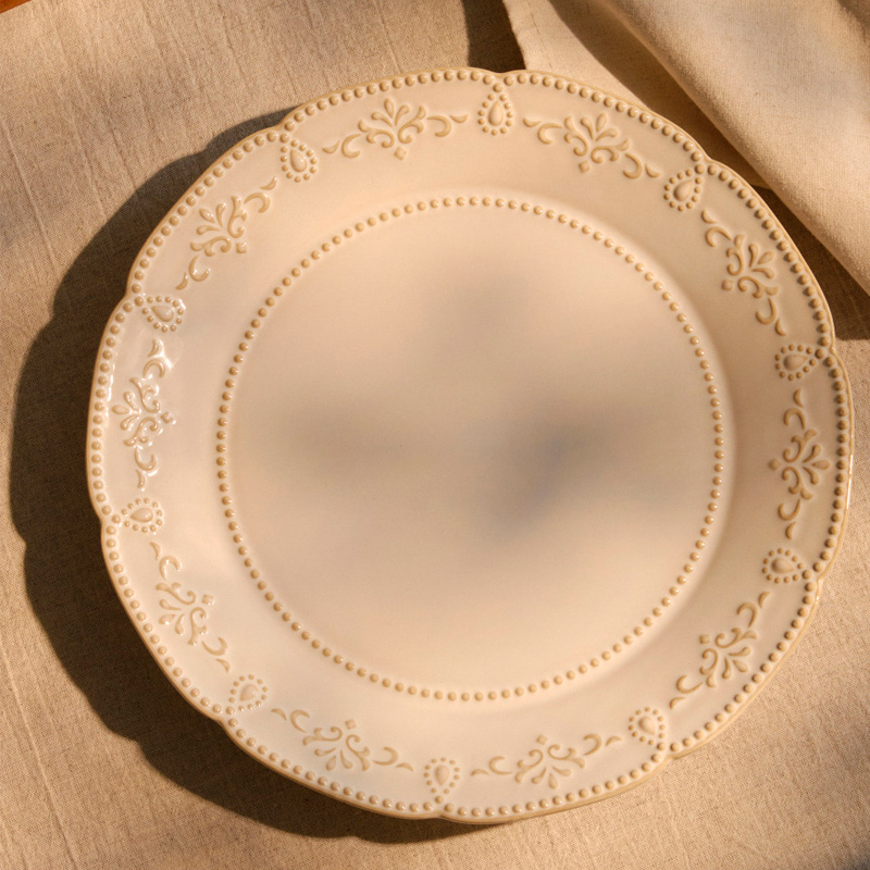 Тарелка обеденная Divnaya Iva Узоры
Тарелка обеденная Divnaya Iva Узоры