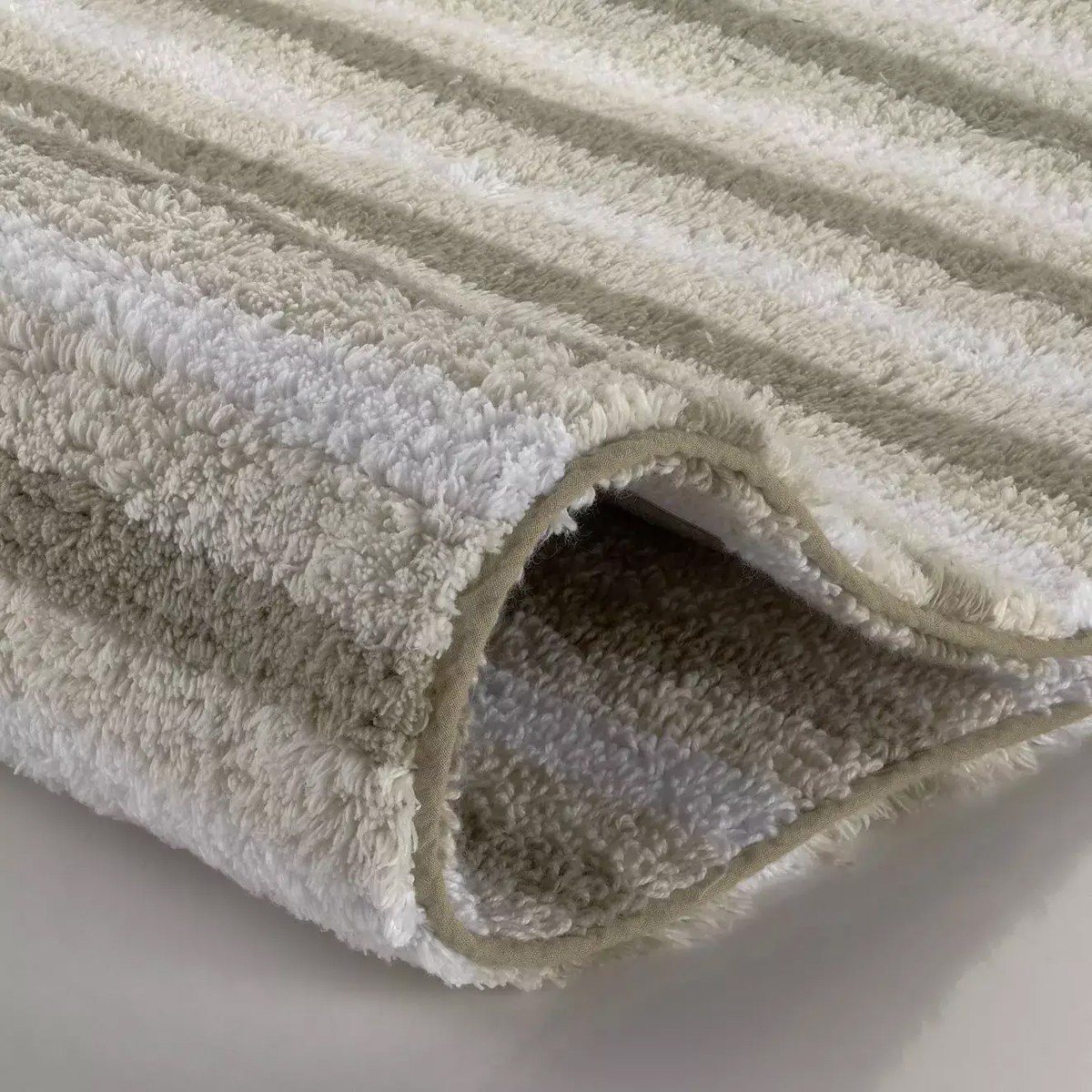 Коврик для ванной комнаты Kleine Wolke George 50x60см, бежевый
Коврик для ванной комнаты Kleine Wolke George 50x60см, бежевый