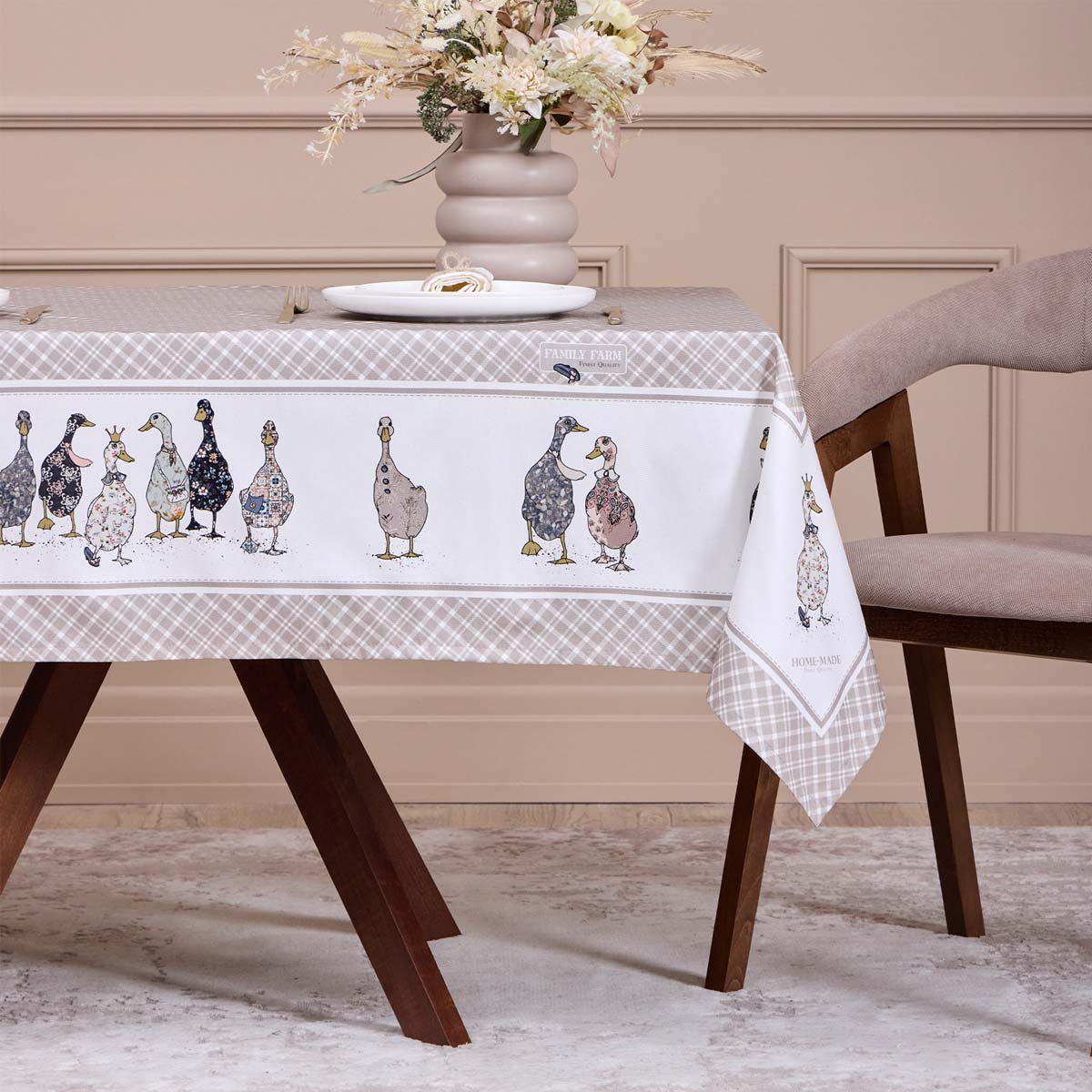 Скатерть Santalino Family Farm 140х180см
Скатерть Santalino Family Farm 140х180см