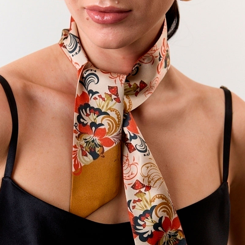 Шарф Mollen Твилли Золотая поляна
Шарф Mollen Твилли Золотая поляна