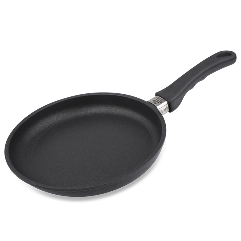 Сковорода индукционная с антипригарным покрытием AMT Frying Pans Titan 24см AMT AMT I-424FIX, цвет черный