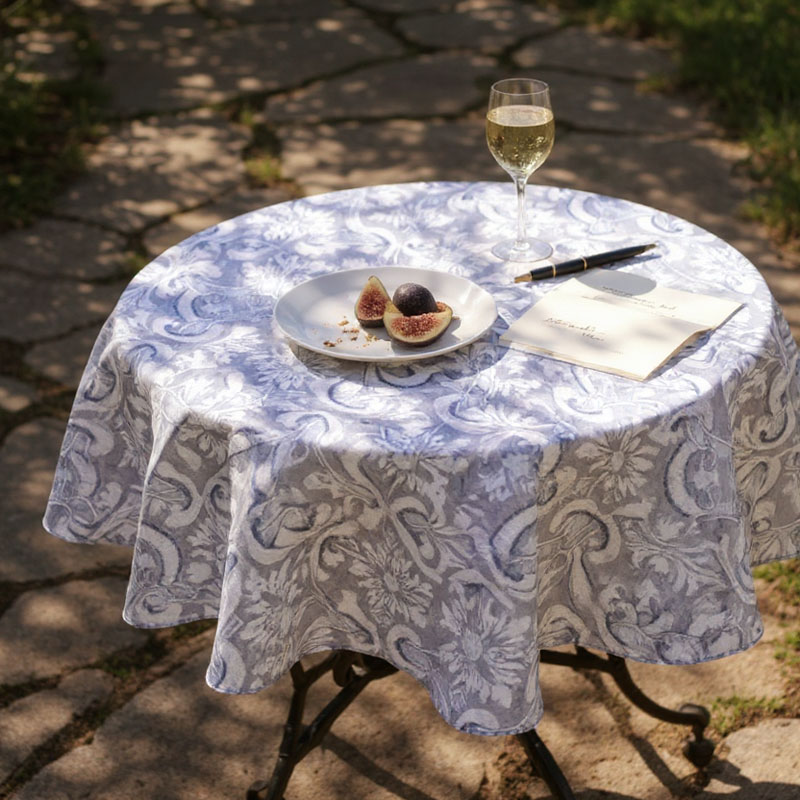 

Скатерть Lameirinho April 170см