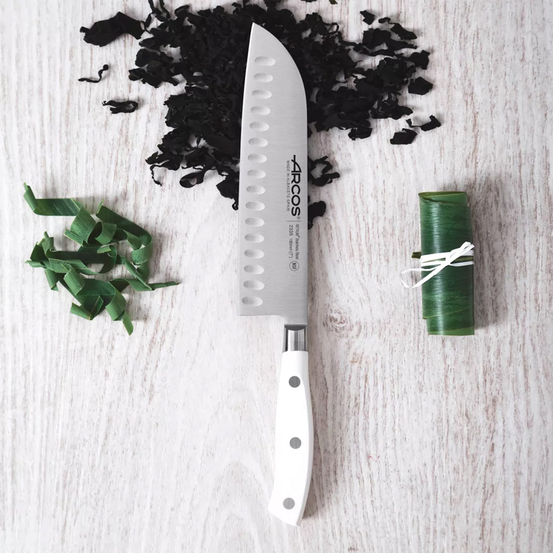 Нож поварской Сантоку Arcos Riviera Blanca 8990₽