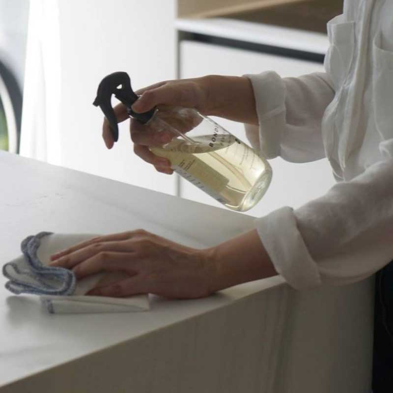 Спрей универсальный очищающий с антибактериальным эффектом Bondi Wash Лимонное Чайное Дерево И Мандарин Bondi Wash N020590 - фото 5