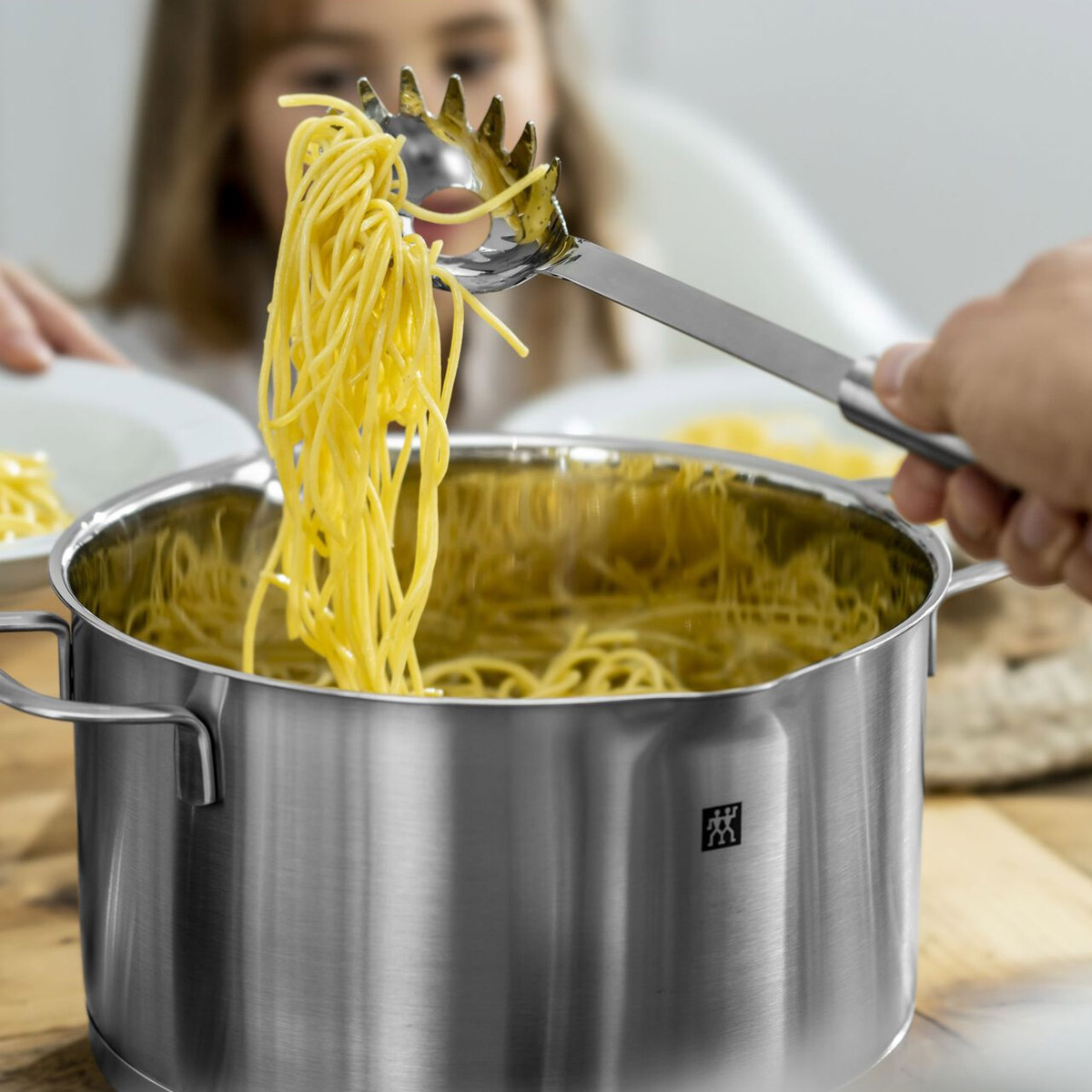 Ложка для спагетти ZWILLING Pro макароны шебекинские вермишелька лёгкая 450 г