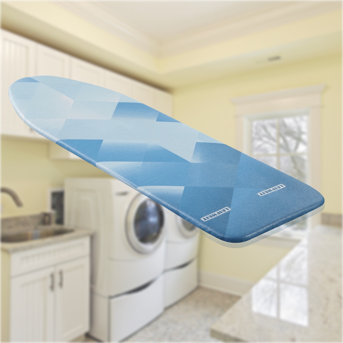 Чехол для гладильной доски 140x45см Leifheit Heat Reflect Universal металлизированное покрытие 2410₽