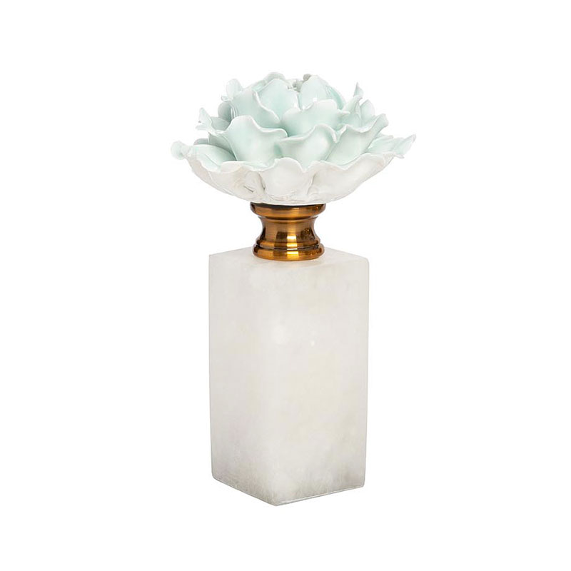Статуэтка Гарда Декор Голубая хризантема, 19см Garda Decor 55RD3944S, цвет белый - фото 1