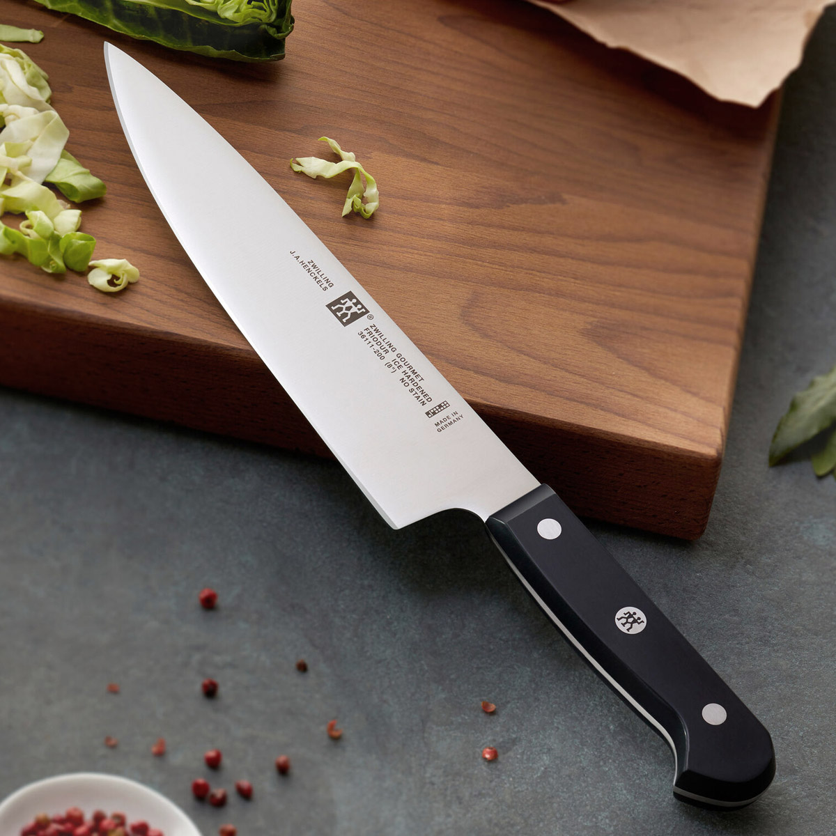 Нож поварской Zwilling Gourmet 200мм нож zwilling twin grip 80 мм для овощей желтый