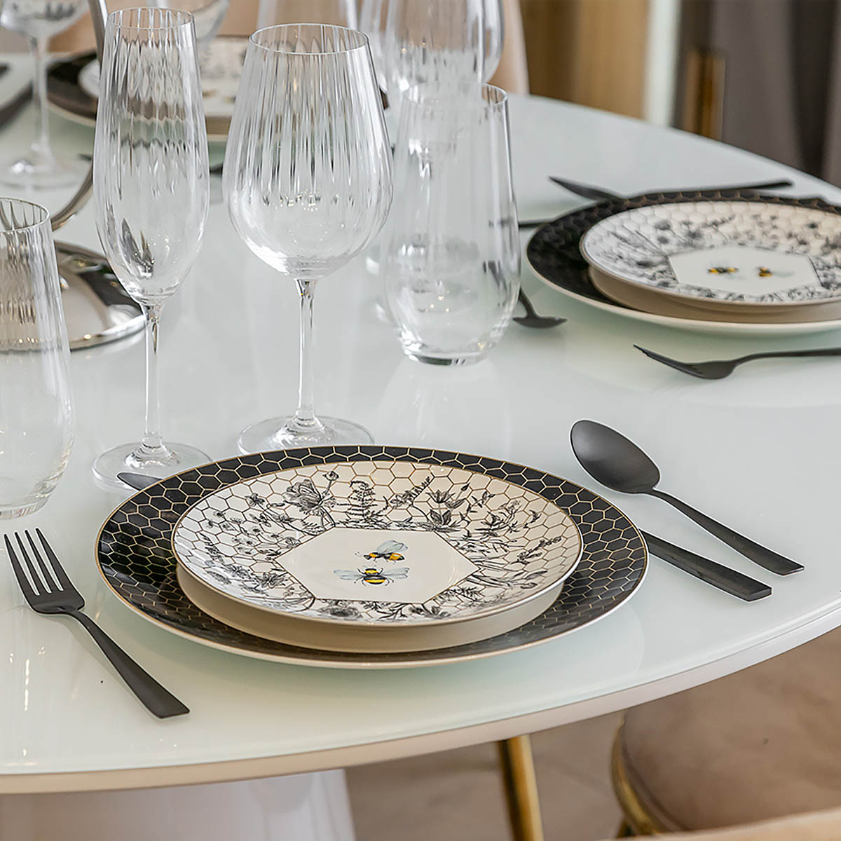 Набор тарелок закусочных Гарда Декор Harmony, 2шт Garda Decor 133-362, цвет белый - фото 2
