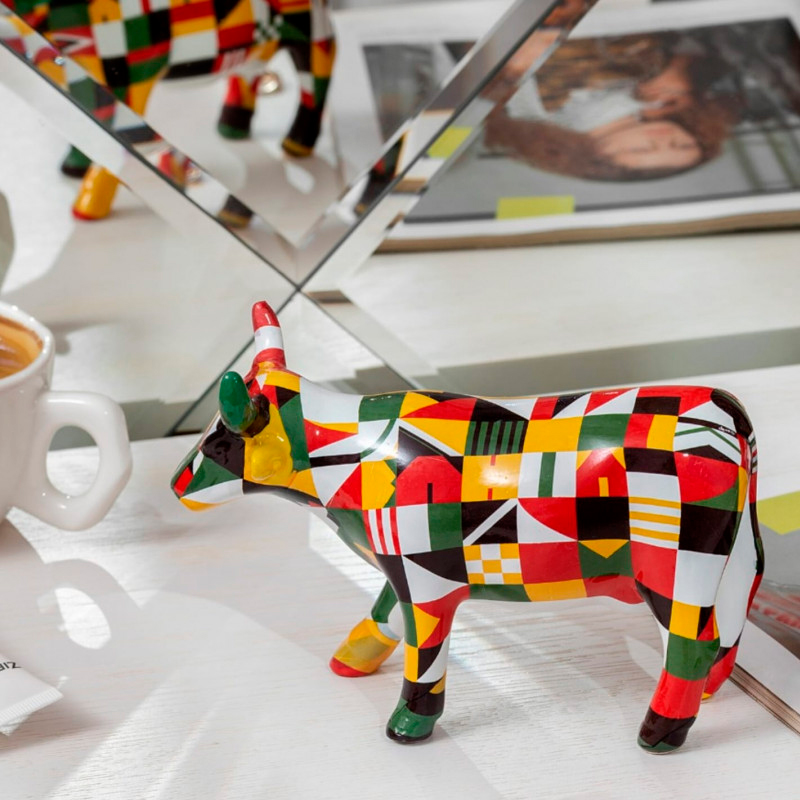 Коллекционная корова CowParade Afro Pop 11200₽