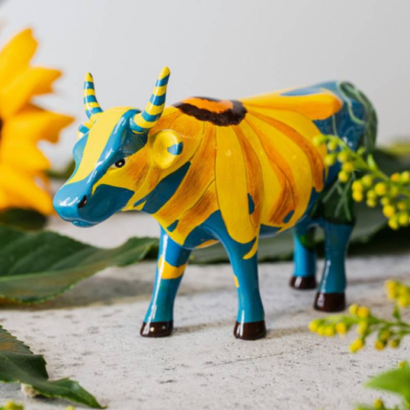 Коллекционная корова CowParade Udderly Sunflowers Вид№4