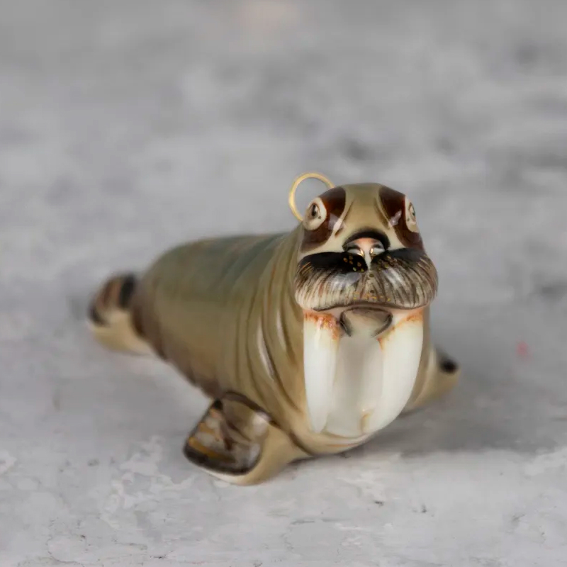 

Елочная игрушка Фарфоровая мануфактура Северные жители Морж