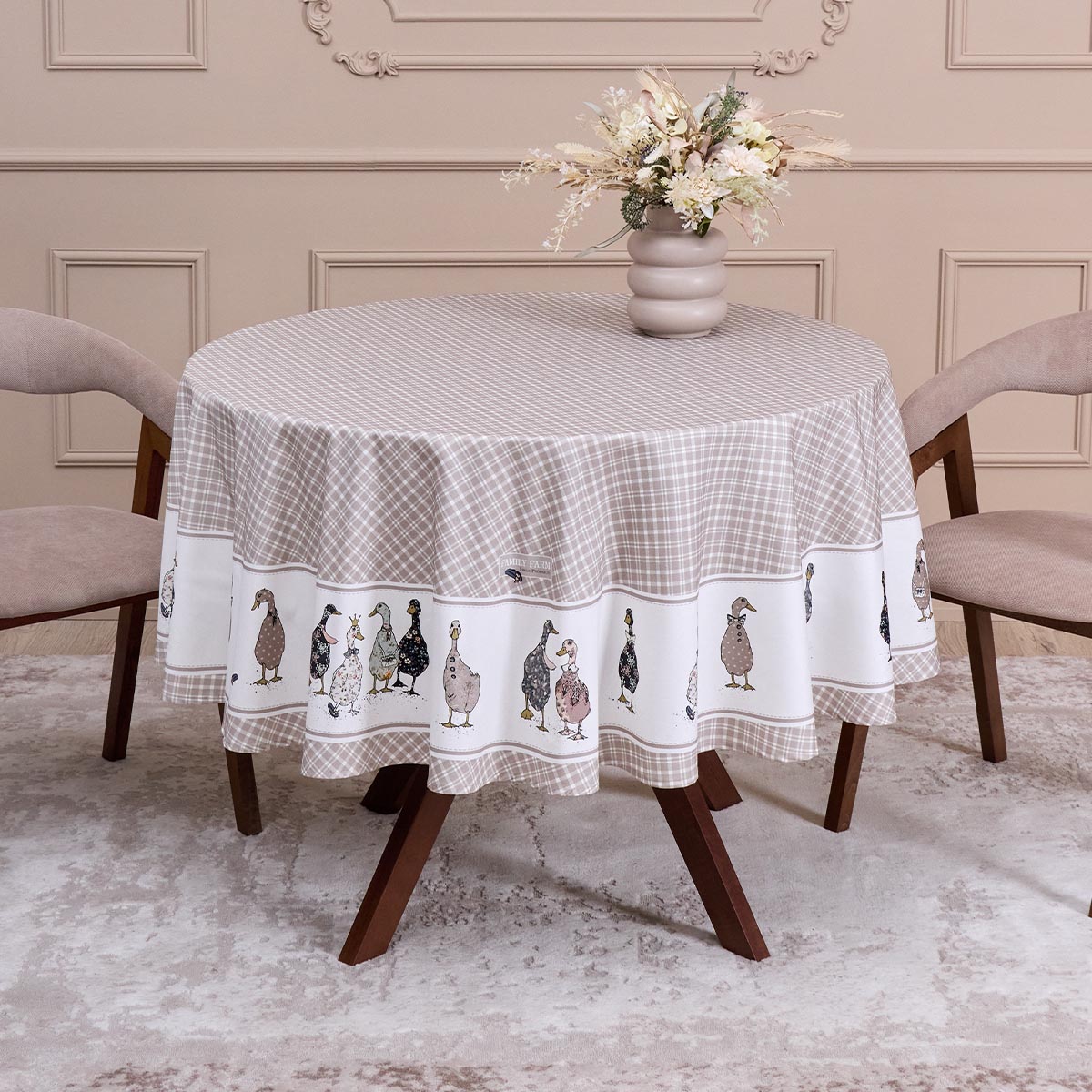 

Скатерть Santalino Family Farm круглая 190см