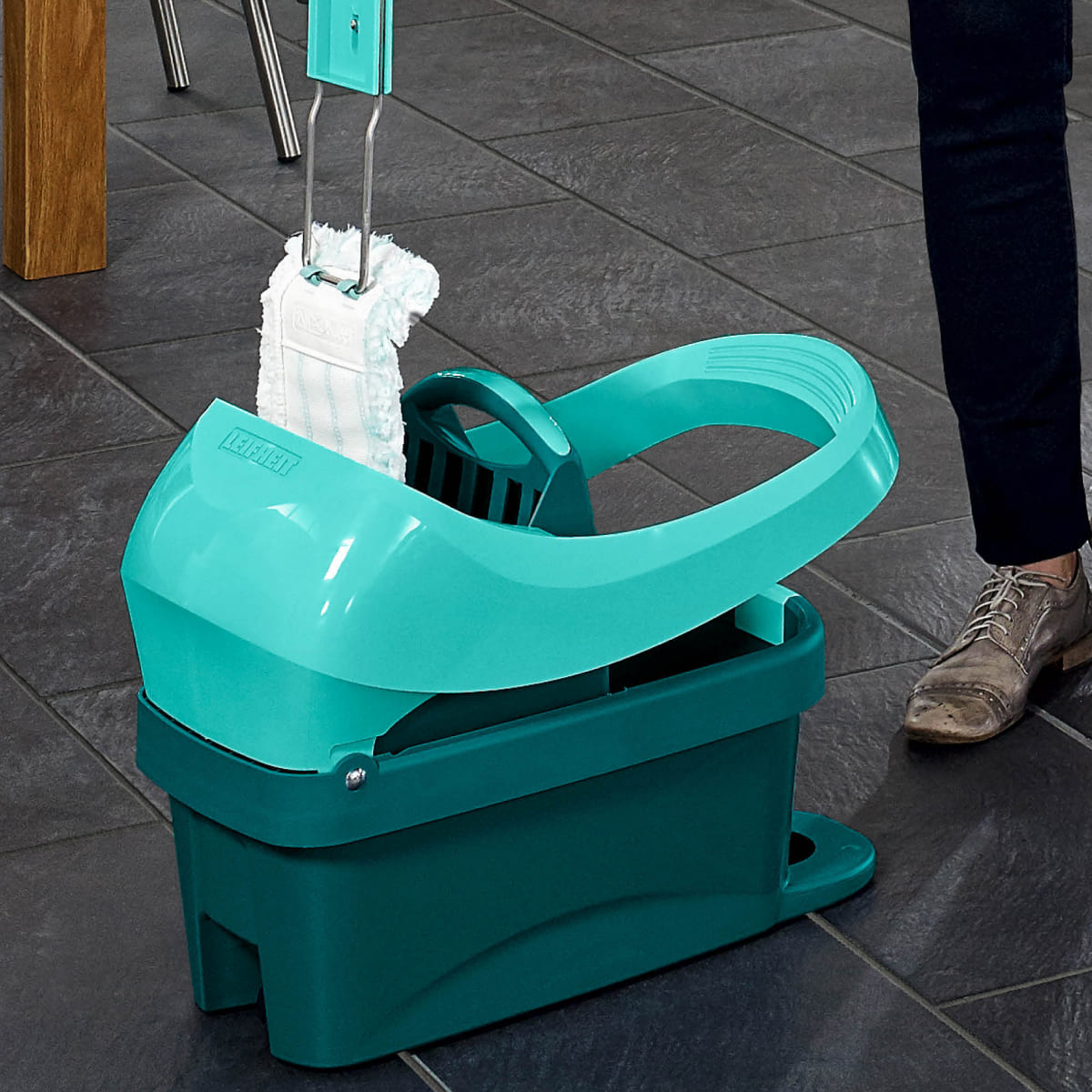 

Ведро с отжимом Leifheit Wiper Cover Press Profi, 8л