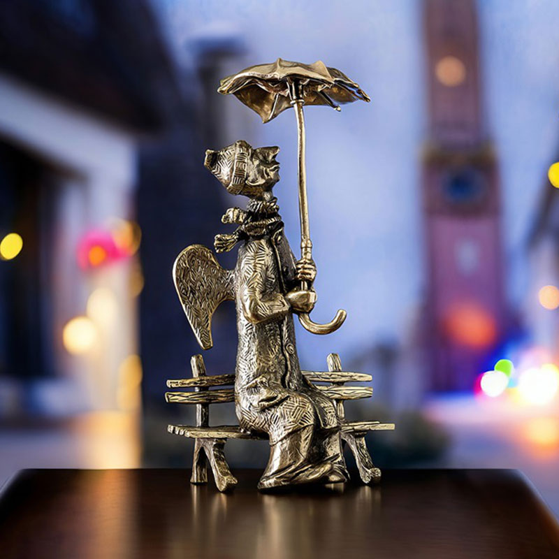 Статуэтка Город Подарков Ангел с зонтом в подарочной коробке Город Подарков 13000553