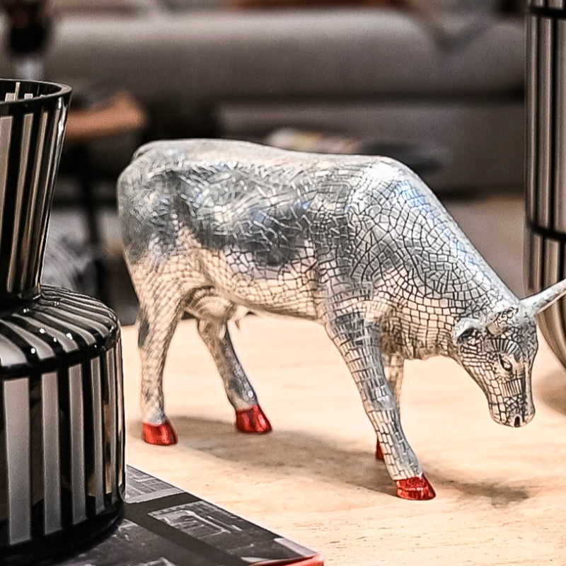 Коллекционная корова CowParade Russia Mira Moo Silver Вид№2