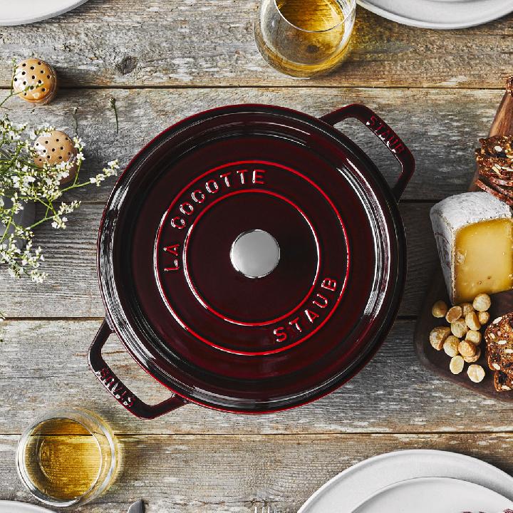 Кокот круглый 28 см, 6,7 л, гранатовый