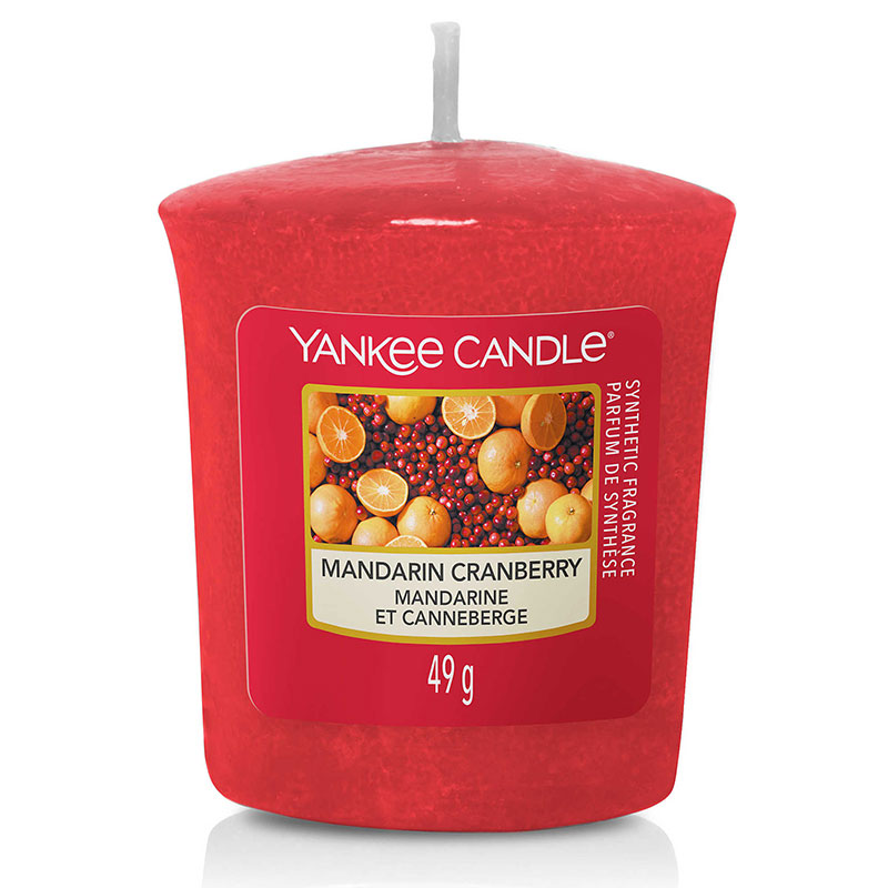 Свеча Yankee Candle Мандарин и клюква новогодняя свеча мандарин