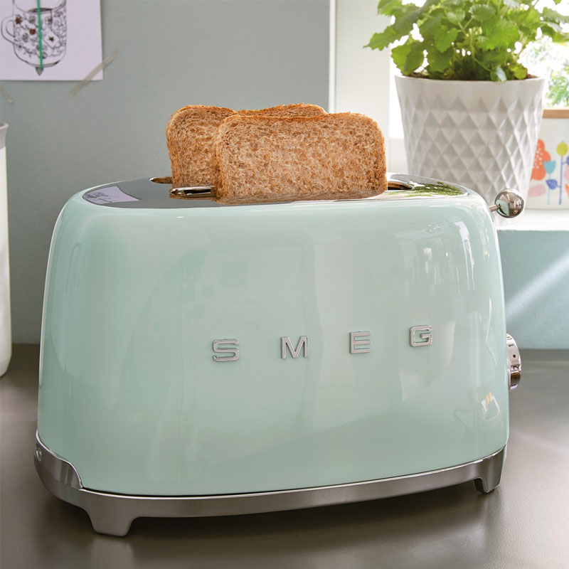 Тостер на 2 ломтика Smeg 50’s Style, пастельный зеленый тостер smeg tsf01pbeu
