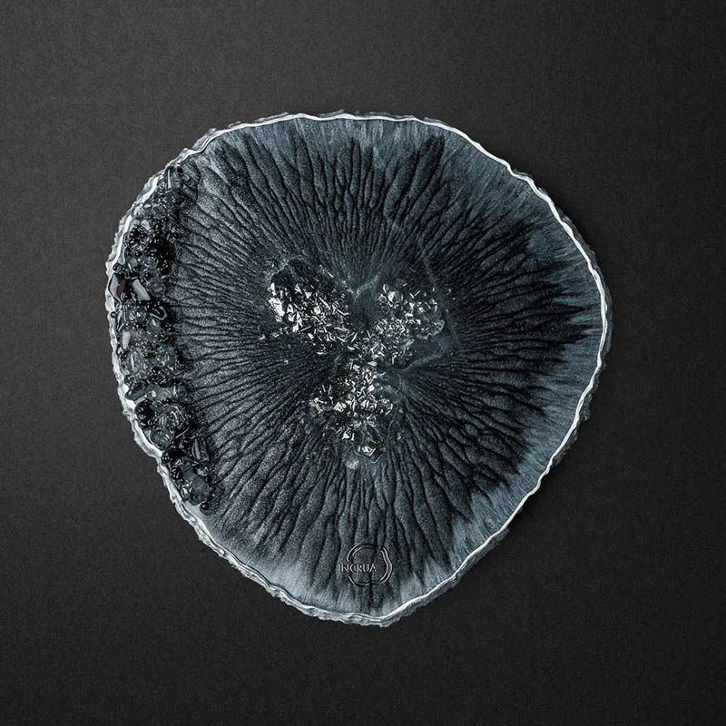 

Плато из эпоксидной смолы с натуральными камнями Incrua Plato (XL) Графит, серебро