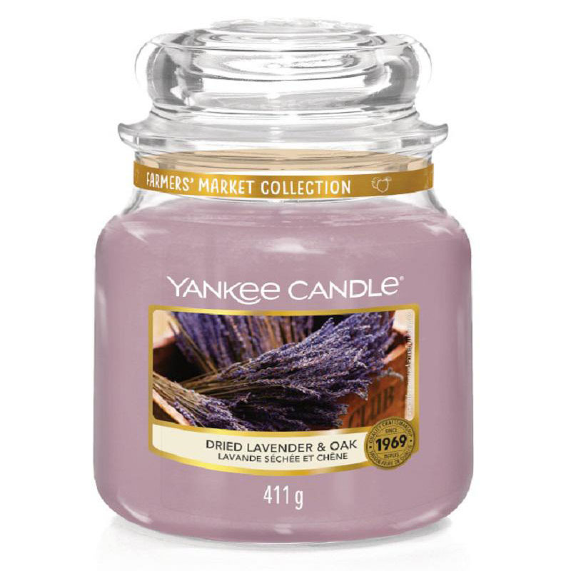 Свеча средняя в стеклянной банке Yankee Candle Кора дуба и лаванда doglike сарделька канатная средняя 80 гр