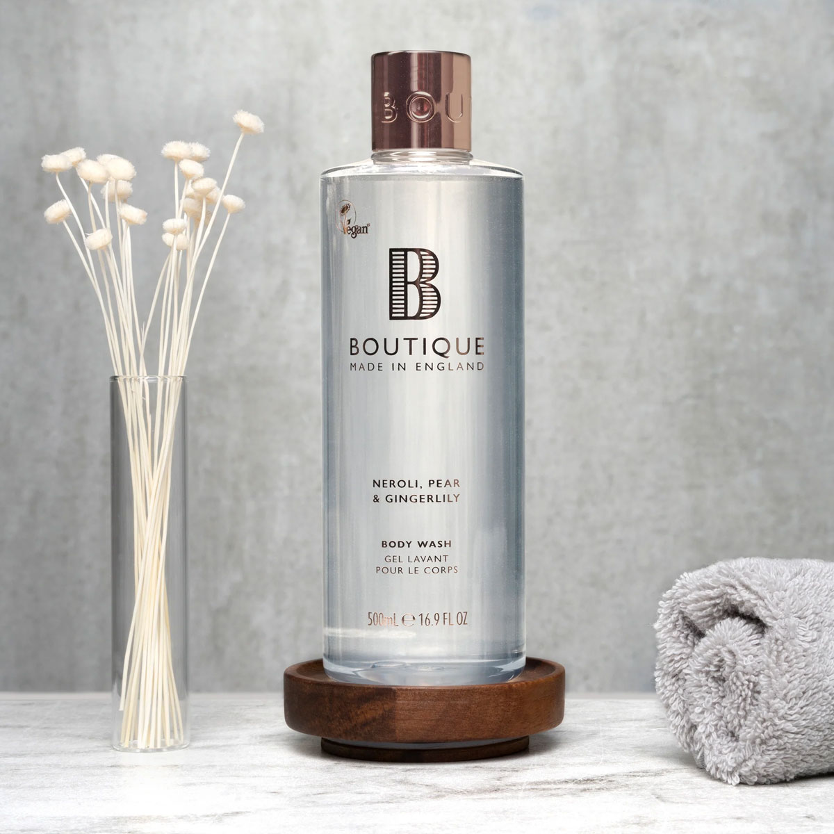 

Гель для ванны и душа Boutique Neroli, Pear & Gingerlily