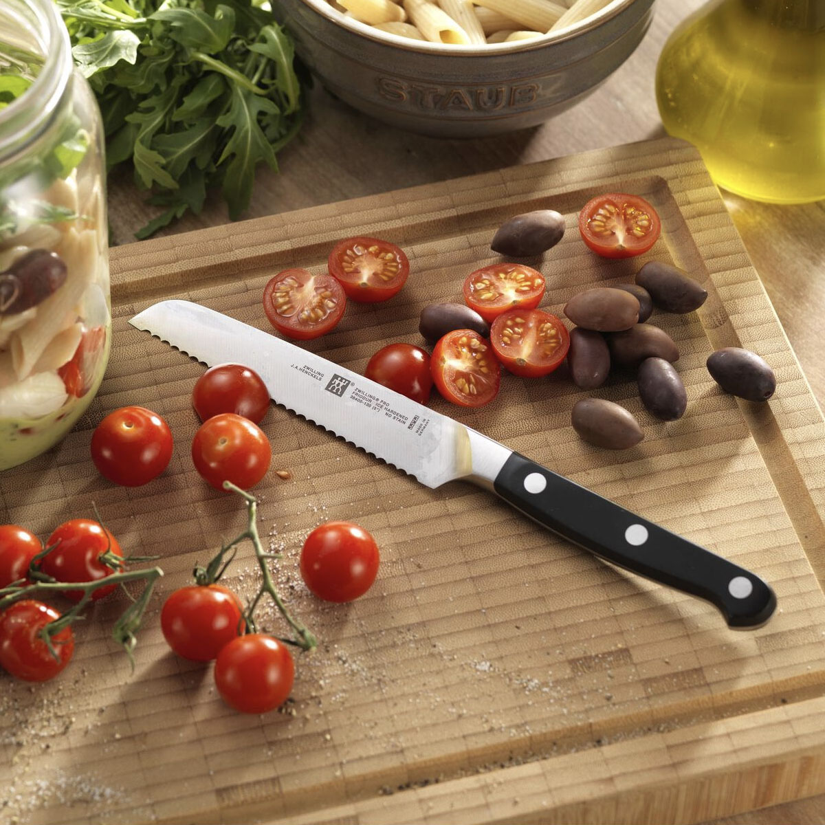 Нож универсальный Zwilling Pro, лезвие 13см вареники metro chef с вишней замороженные 800 гр