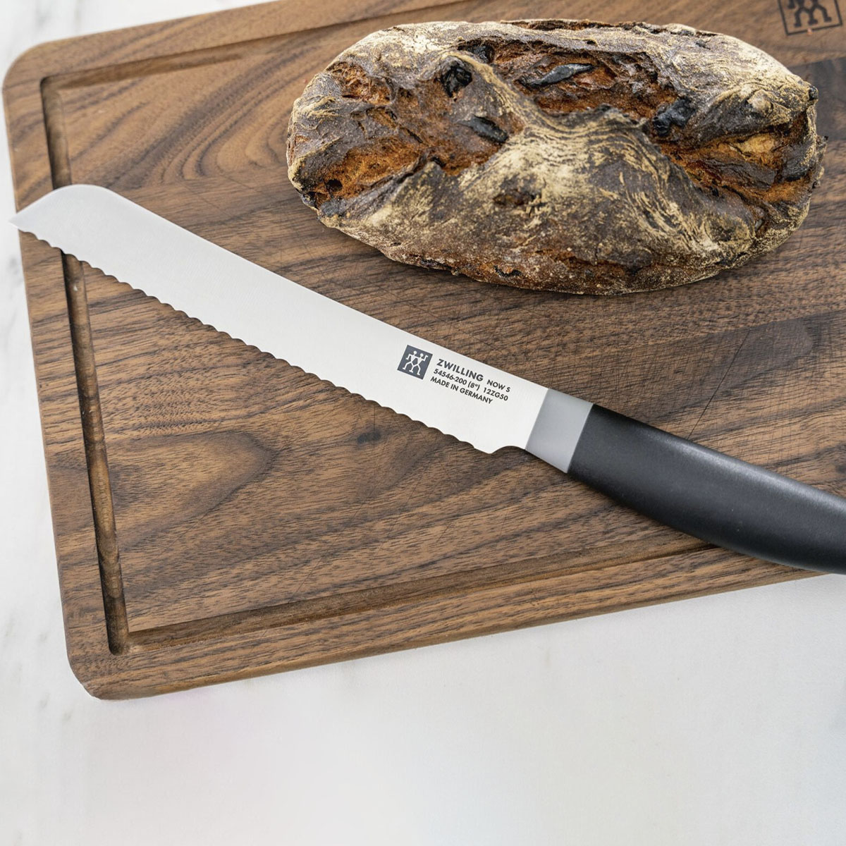 Нож хлебный Zwilling Now S нож хлебный доляна ecology лезвие 20 см