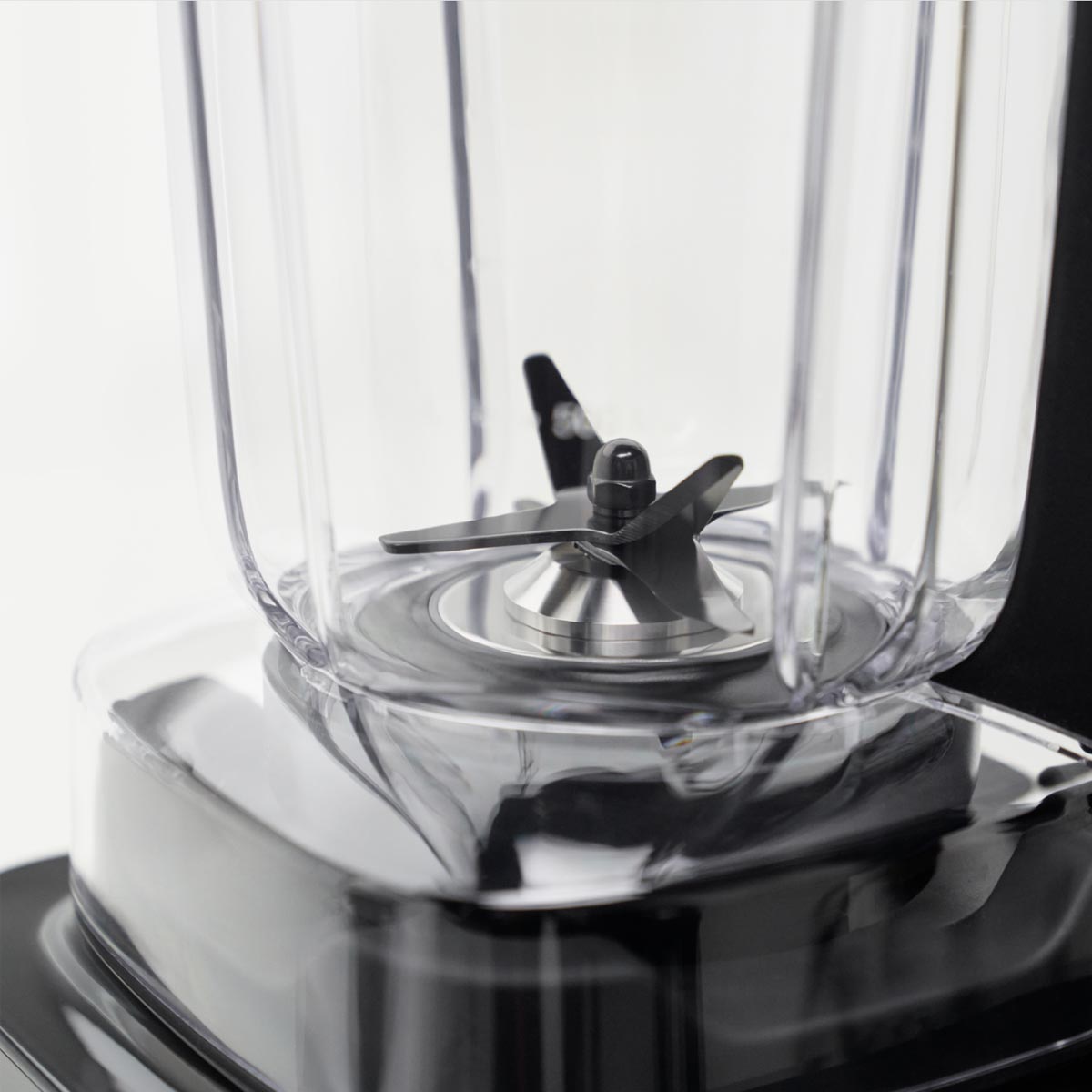 Электрический высокоскоростной блендер WMF Master