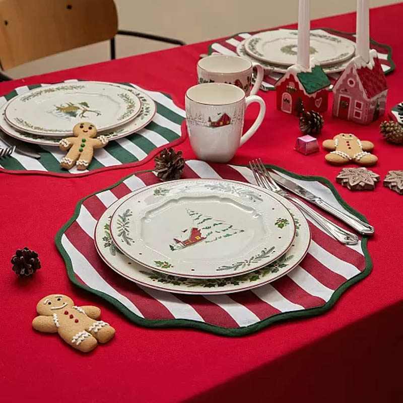 

Скатерть Tkano New Year Essential 170х250см