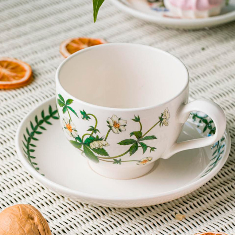 

Чайная пара Portmeirion Ботанический сад Лапчатка