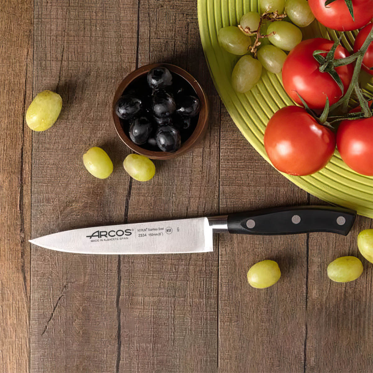 Нож кухонный Шеф Arcos Riviera 6690₽