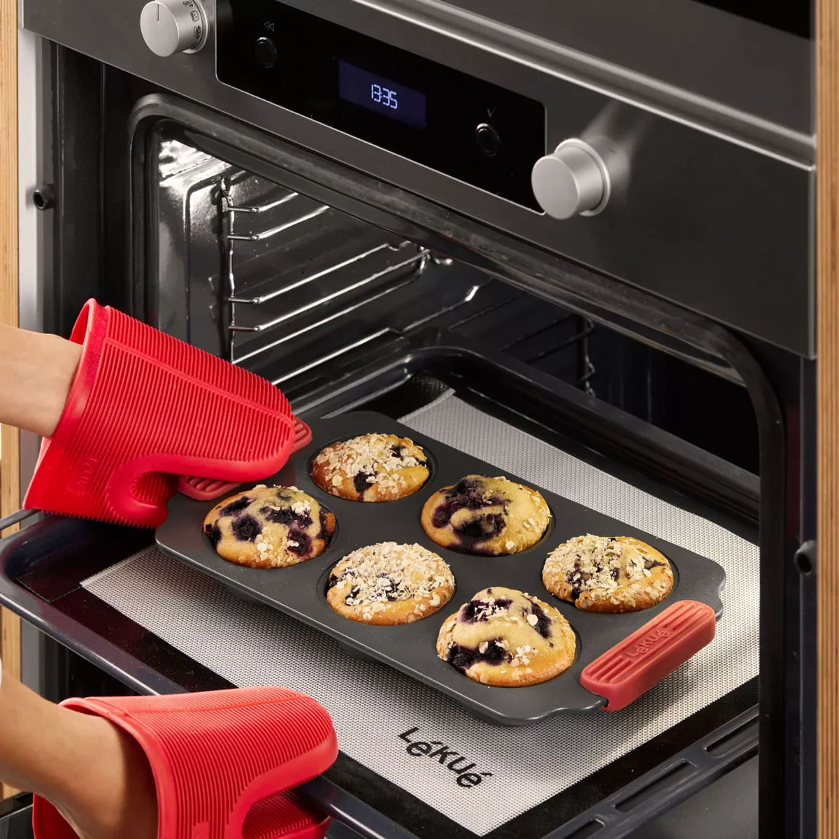 

Форма для маффинов Lekue Bekery 6 ячеек