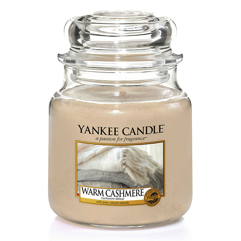 Свеча средняя в стеклянной банке Yankee Candle Тёплый кашемир колыбель средняя 28 х 24 х 19 см
