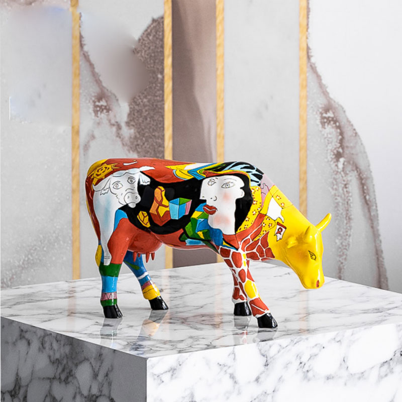 Коллекционная корова CowParade Russia Hommage to Picowsos African Period CowParade Russia 46357, цвет разноцветный