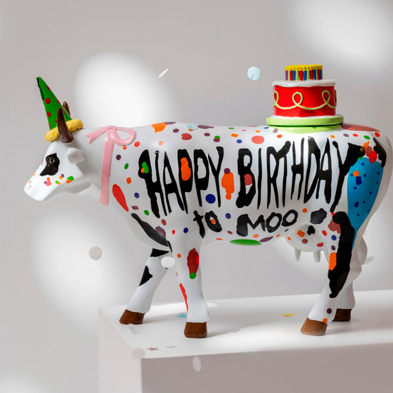 Коллекционная корова CowParade Russia Happy Birthday 26500₽
