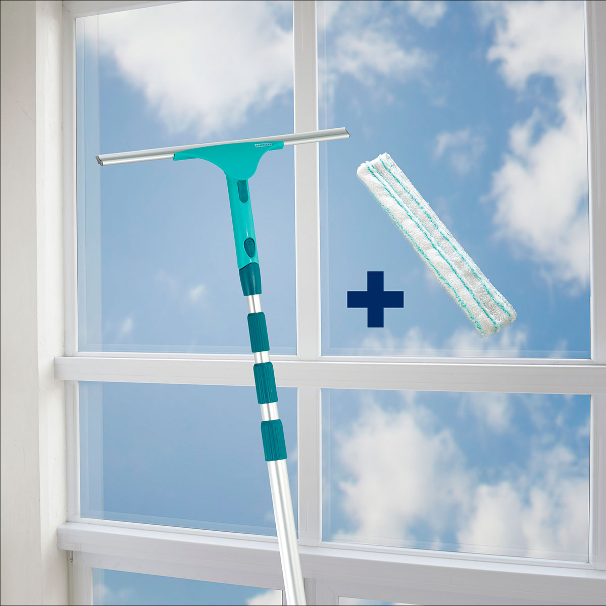 Водосгон Leifheit WindowSlider XL швабра для мытья пола плоская с вертикальным отжимом и щеткой 2 насадки из микрофибры 38×12 см стальная ручка 136 см