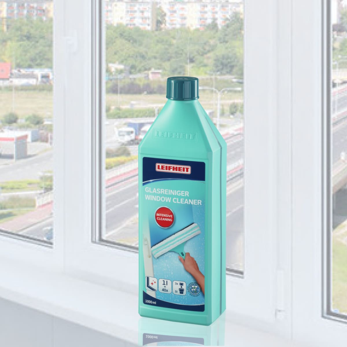 

Чистящее средство Leifheit Hausrein для стекол, 1л