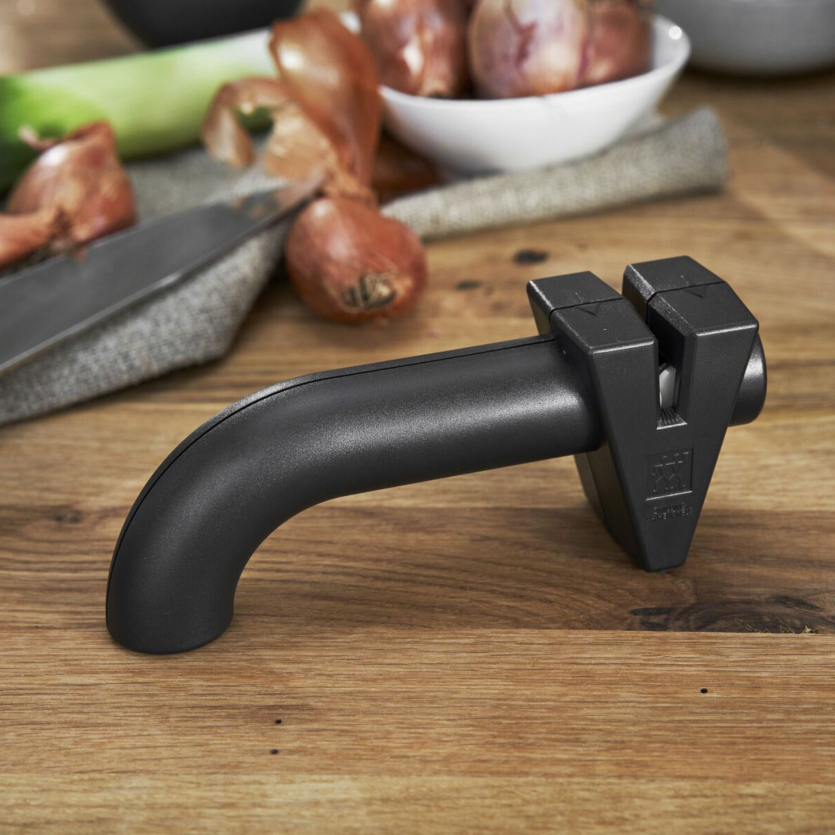 

Точило для ножей Zwilling 165мм, цвет черный