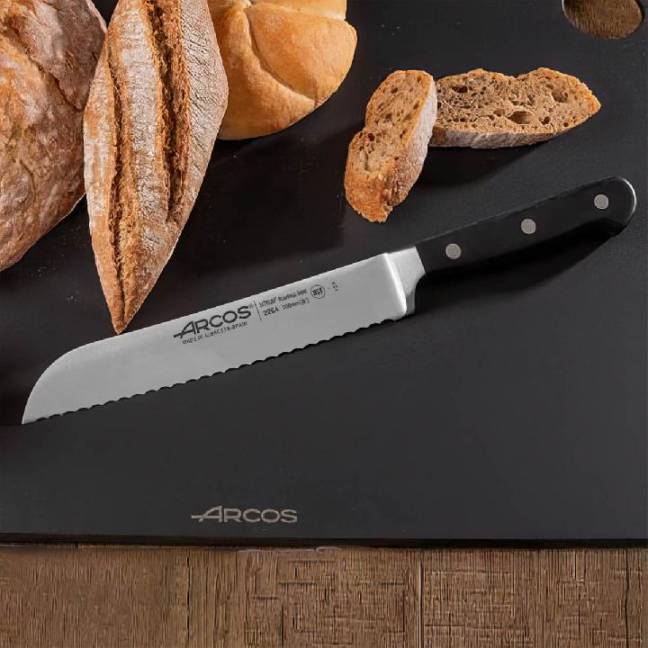 Нож для хлеба Arcos Opera